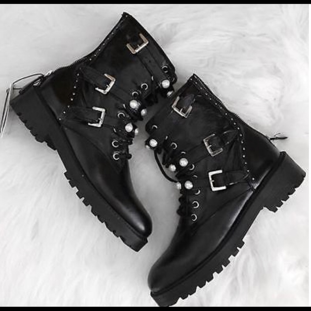 RARE ZARA BOOT
